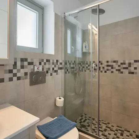 Feriehus Naousa - 2Br House With Amazing View - Caper *