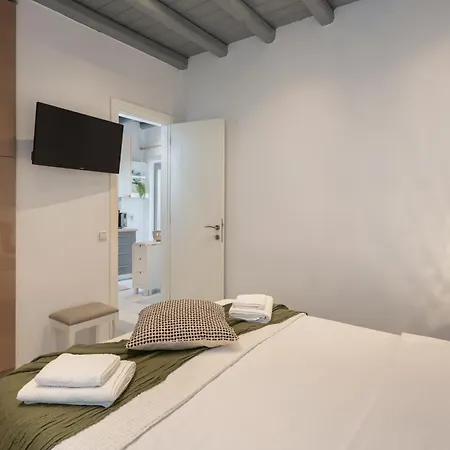 Feriehus Naousa - 2Br House With Amazing View - Caper Naousa