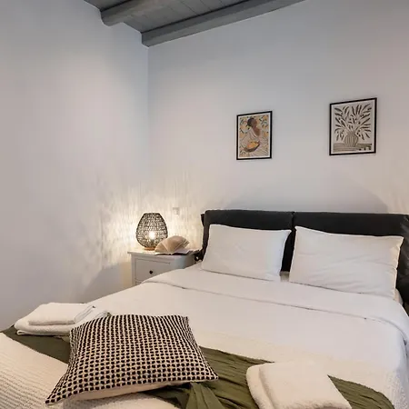 Caper-2 Bedroom Traditional With Amazing View * Naousa (Paros)