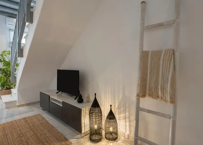 - 2br House With Amazing View - Caper Naousa