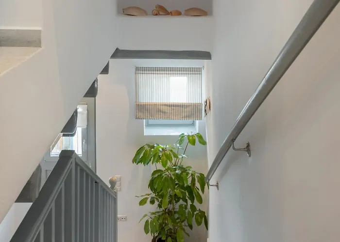 - 2br House With Amazing View - Caper *